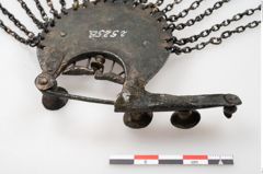 Foto von Bronzehalbmondgehängefibel (NHMW-PRAE-025256)